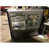 Image 2 : ISA METRO VP L1290 REFRIGERATED AND OR FREEZER 3 TIER DUAL SLIDING DOOR DELI CASE