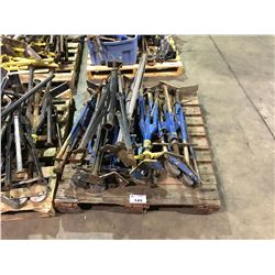 PALLET OF ASSORTED FOLDING PIPE STANDS