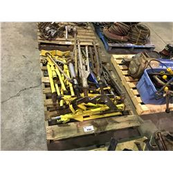 PALLET OF ASSORTED FOLDING PIPE STANDS