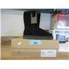 Image 1 : New Pair of Ladies Wool Lined Black Suede Boots