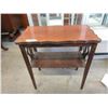 Image 1 : Vintage Wood End Table - 14" x 23" x 24" tall
