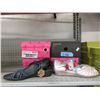 Image 1 : 4 New Pairs of Assorted Ladies Footwear