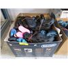 Image 1 : Large Case of Assorted Sandals