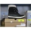 Image 1 : New Pair of Ladies TF Star Size 7 Black Boots