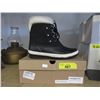 Image 1 : New Pair of Ladies TF Star Size 7 Black Boots