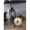 Image 1 : Scale & 3 Vintage Lanterns