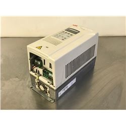 ABB ACS800-U1-0009-5 VARIABLE FREQUENCY DRIVE