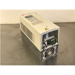 ABB ACS800-U1-0016-5 VARIABLE FREQUENCY DRIVE