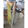 Image 3 : Duratea AT-24 Building Level w Tripod & Ruler