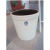 Image 2 : 3 Gal Crock, Washboard & Scale
