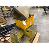 Image 1 : PALLET OF STEPS
