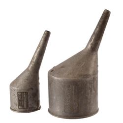 Sinclair Oil Can Funnels (2)
