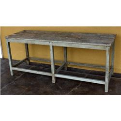 Chippy Green Farm Table