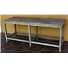Image 1 : Chippy Green Farm Table