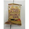 Image 1 : CASE OF 32 BAGS OF SWEET & SALTY POPCORN