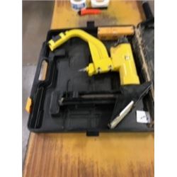 POWERFIST AIR NAILER