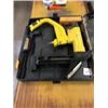Image 1 : POWERFIST AIR NAILER