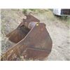 Image 2 : CATERPILLER 235C EXCAVATOR - RUNNING, KEY, NEEDS BATTERIES