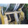 Image 2 : JOHN DEERE 644B LOADER (SHOWING 7681 HOURS) - RUNNING, KEY