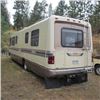 Image 11 : 1989 WINNEBAGO CHIEFTAIN MOTORHOME - RUNS, KEYS, PAPERS (STORED INDOORS)