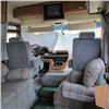 Image 4 : 1989 WINNEBAGO CHIEFTAIN MOTORHOME - RUNS, KEYS, PAPERS (STORED INDOORS)