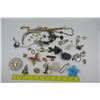 Image 2 : Misc Jewelry: Brooches, Bracelets, Earrings, Chains, Rings, etc