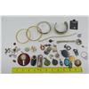 Image 1 : Bangle Bracelets, Link Bracelet & Pendants: Semi-Precious Stones, Black Pearl, etc