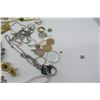 Image 2 : Misc Jewelry: Neck Chains, Pendants, Bracelets, Earrings, Rings, Pins, etc