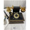 Image 2 : Vintage French Style Deco-Tel Desk Phone