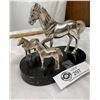 Image 2 : 4 Vintage Metal Horses. 1 Single, 1 Group of 3