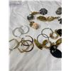 Image 2 : Vintage Jewelry Lot
