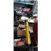 Image 1 : DOUBLE SHOP LIGHT ON STAND AND SHOP SPRAYS