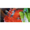 Image 2 : 8 NEW SAFETY VEST AND 3XL SAFETY JACKET