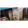 Image 1 : 4 boxes of new asana bio advantage pads