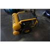 Image 3 : DEWALT HEAVY DUTY ELECTRIC 4 GALLON WHEELED COMPRESSOR MODEL D55154 - TESTED AND WORKING