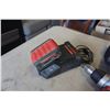 Image 3 : BOSCH HAMMER DRILL W/ 2 LITHIUM 18V BATTERIES AND CHARGER - TESTED WORKING