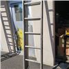 Image 3 : 24 ft extended aluminum ladder