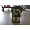 Image 2 : MAKITA JOB SITE RADIO - TESTED WORKING
