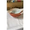 Image 1 : 3 PIECE COLORED PYREX BOWL SET