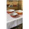 Image 3 : 3 PIECE COLORED PYREX BOWL SET