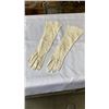 Image 3 : 5 PAIRS OF VINTAGE LEATHER DRESS GLOVES