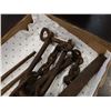 Image 3 : Tray of vintage tools