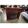 Image 2 : COLEMAN FIREPLACE INSERT WITH MANTLE