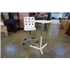Image 2 : WHITE ROLLING OFFICE CHAIR AND WORK STAND