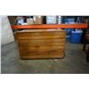Image 3 : PINE STORAGE TRUNK