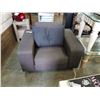 Image 1 : LARGE MODERN ARMCHAIR