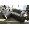 Image 3 : BRAND NEW 4 PIECE PREMIUM OUTDOOR MODERN GREY RATTAN MODULAR SECTIONAL SOFA RETAIL $1699 W/ DARK GRE