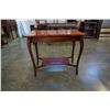 Image 2 : VINTAGE WOOD 2 TIER SIDE TABLE