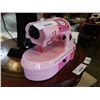 Image 2 : HELLO KITTY SEWING MACHINE