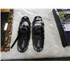 Image 1 : PAIR OF TRAIL EXPLORER 25 INCH SNOW SHOES